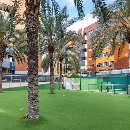 Apartamento Forum-Ciencias Con Piscina, Gym & Parking グラナダ エクステリア 写真