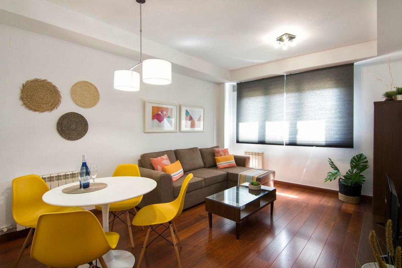 Apartamento Forum-Ciencias Con Piscina, Gym & Parking グラナダ エクステリア 写真